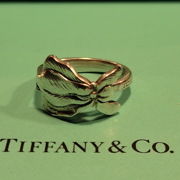 1885 Tiffany and Company IRIS Spoon Ring 57 - Picture 3 of 15